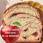 Image de Pain brioché aux fraises pour le petit-déjeuner