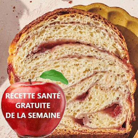 Image de Pain brioché aux fraises pour le petit-déjeuner